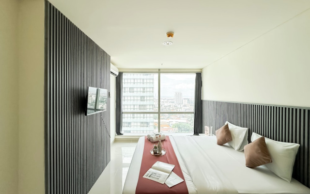 Lovely And Vibrant 2Br Space At Praxis Apartment
