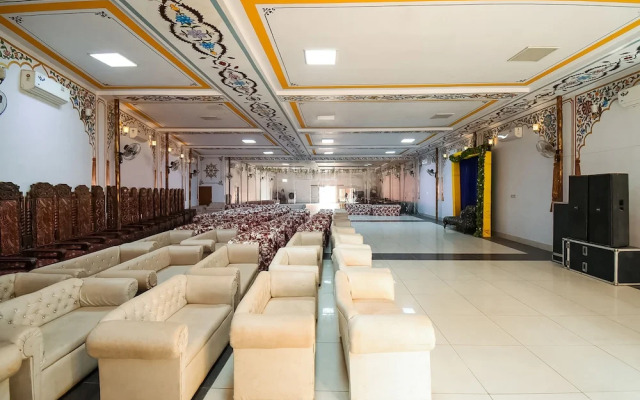 Oyo 41075 Hotel Vijayvargiya Dhani