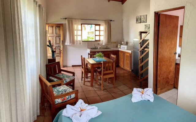 Ola Bonita BeachFront Apart Hotel