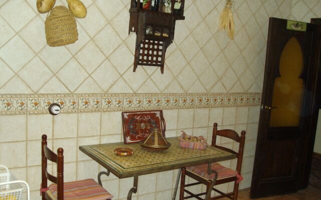 Casa Rural Palacete Árabe Albanta