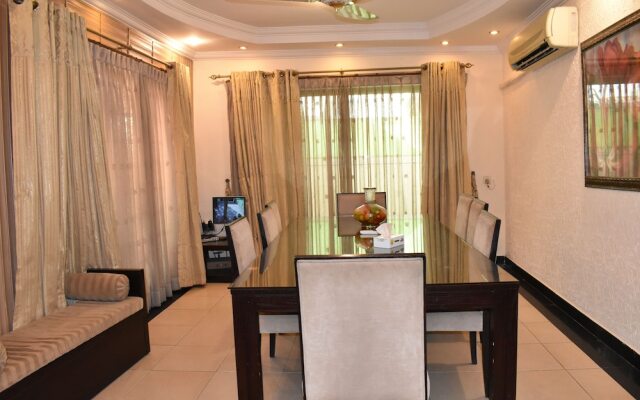 Safari Club 2 Bahria Town