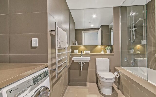 Olympic Park 2bed2 Bath High Level View Nop007-24