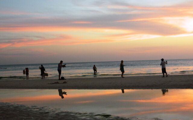 The Club Ten Beach Resort Boracay