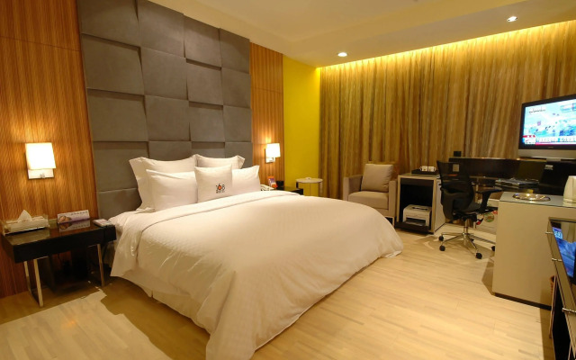 168 Motel - Zhongli