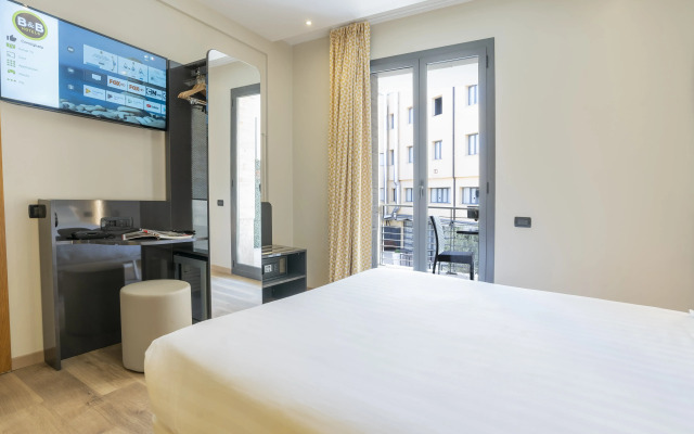 B&B Hotel Roma Tuscolana San Giovanni Hotel