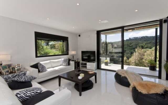 HomeHolidaysRentals Nature - Costa Barcelona
