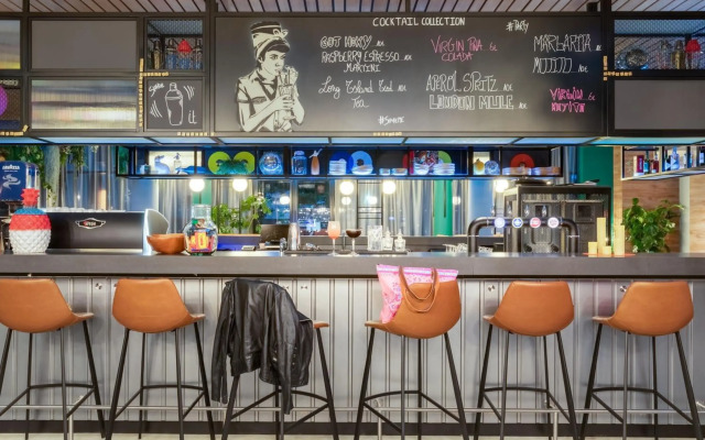 Moxy Paris Val D’Europe