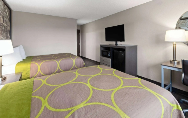 Super 8 by Wyndham Summersville/New River National Park