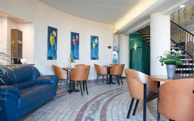 Hotel Amba