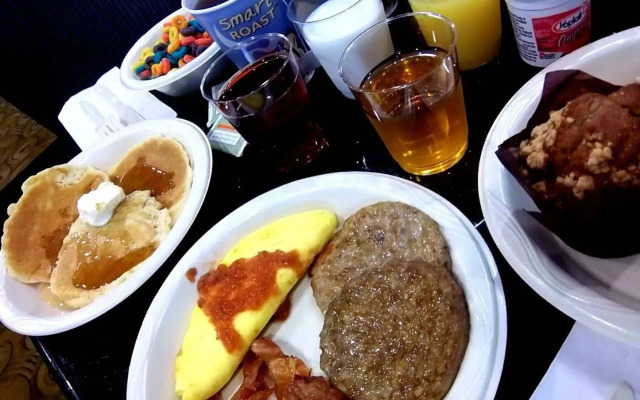 Holiday Inn Express Hotel & Suites Texarkana East by IHG