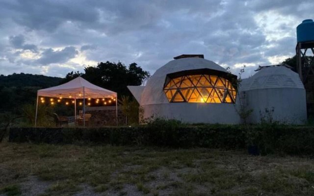 Villas Amatlán. Eco Village Retired From People