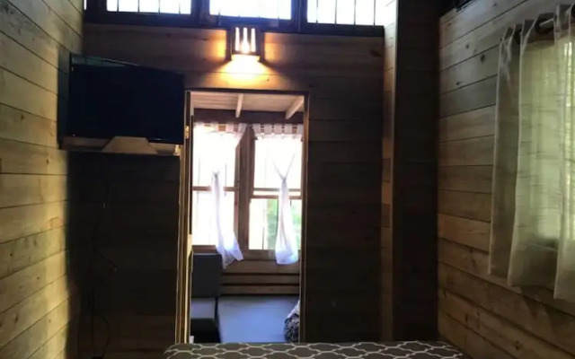 Roatan Bed & Breakfast Apartments