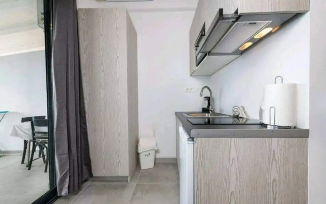 Akrogiali Apartments