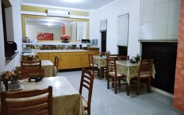 Hotel Marfim