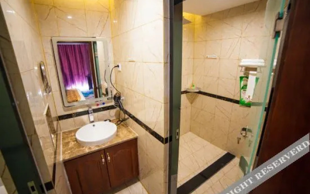 Super 8 Hotel (Weifang Yihe First City Gudemao)