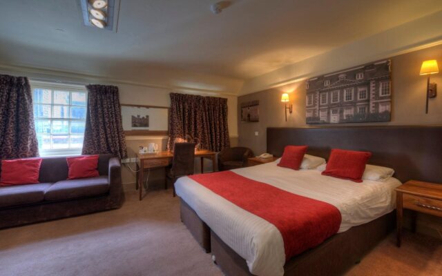 The White Hart Hotel by Greene King Inns