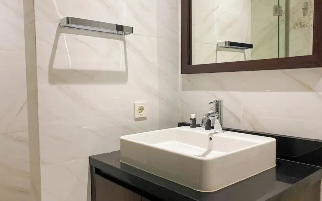 Comfy And Well Furnished 1Br Branz Bsd City Apartment