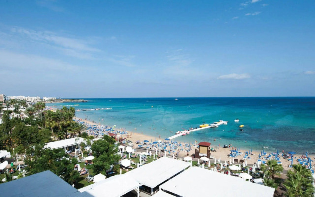 Silver Sands Beach Hotel
