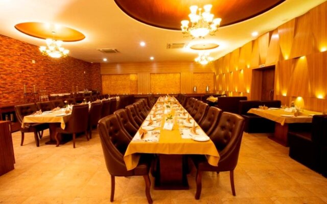Jalashray Resort