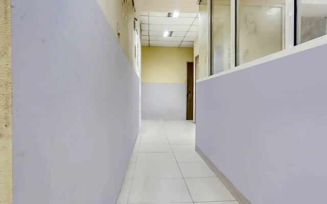 OYO 90872 Coolz Homestay Tebet Near TIS Square Near TIS Square