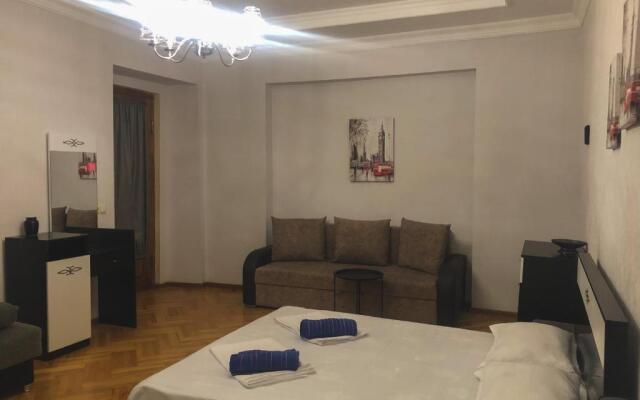 Philia's Guest House