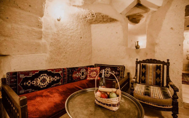 Ortahisar Cave Hotel