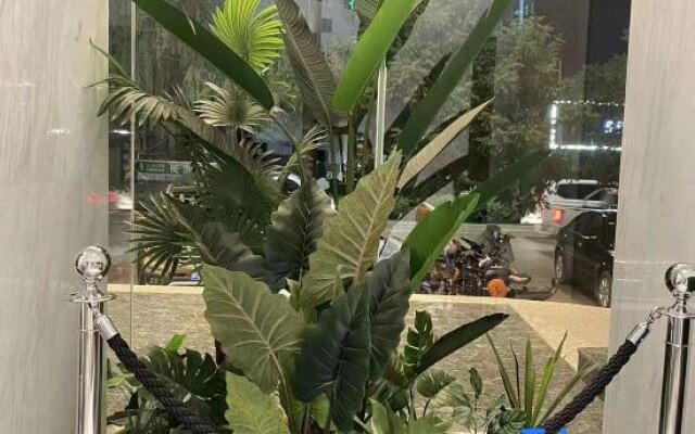 Wuhai Yingpu Yazhi Hotel