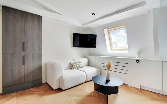 Refined Studio - 2P - Opera Garnier