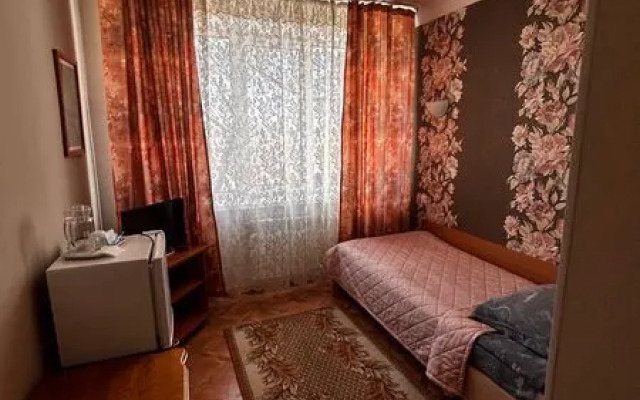 Отель Аэропорт