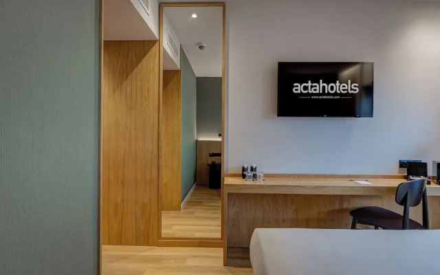 Hotel Acta the Clover