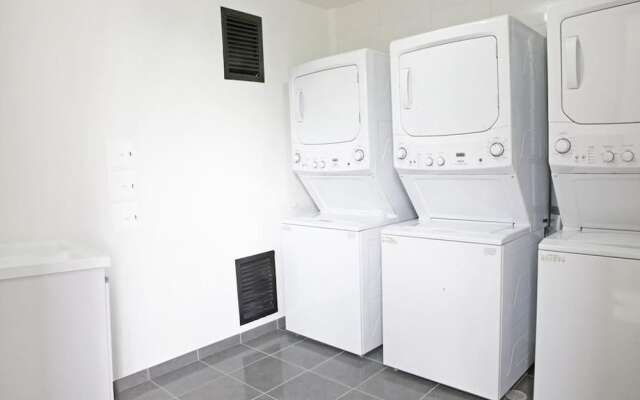 Colombian Studio K57 A