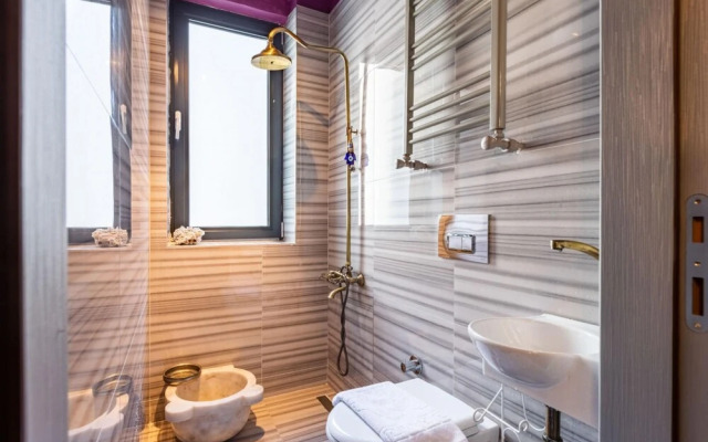 Missafir Historical Flat With Hammam Near Taksim