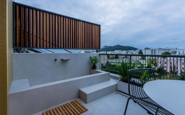 Athinaion Recreation Suites