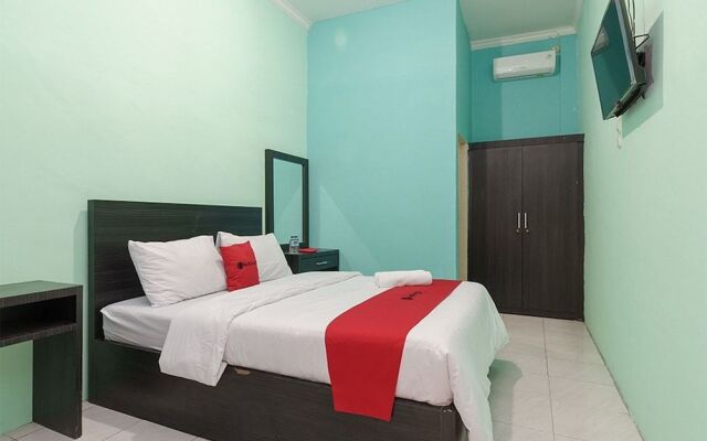 OYO 2229 Bunga Raya Residence
