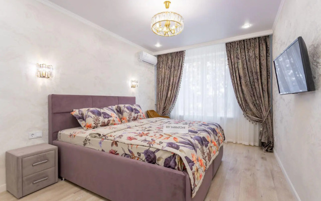 Апартаменты на улице Героев Разведчиков 6к1