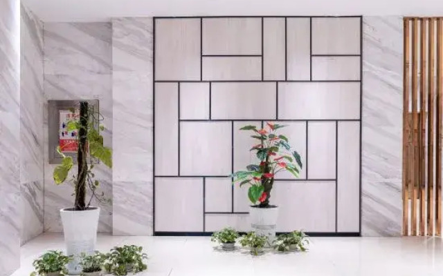 Xifeng Hotel