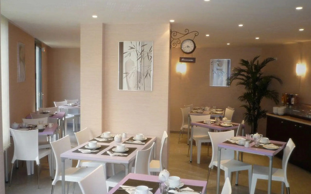 Séjours & Affaires Paris Malakoff