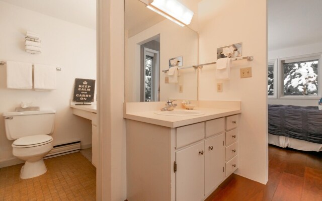 Prospector 174 4 Bedroom Condo