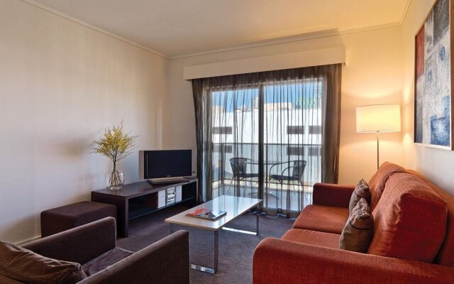 Adina Apartment Hotel Perth - Barrack Plaza