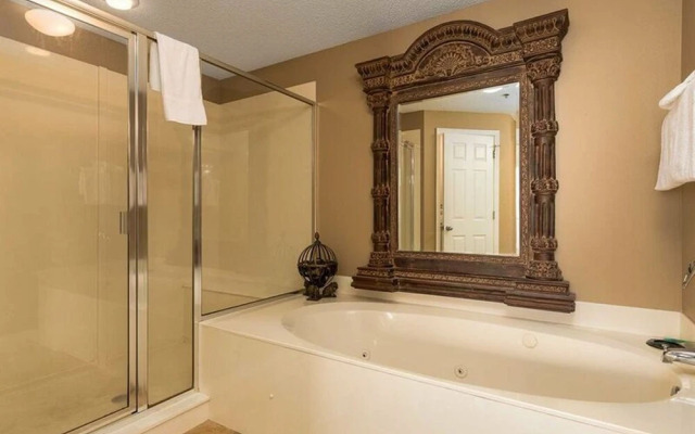 Palacio 501 by Meyer Vacation Rentals