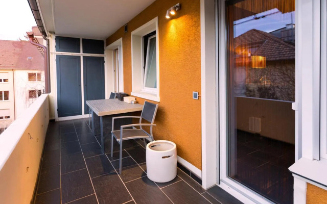 Special Retreat Apartment & Home-Office & Workplace