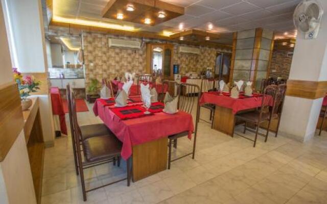 Sel Nbash Hotel & Services Apartments