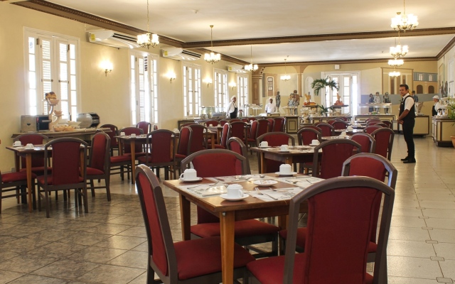 Hotel Plaza