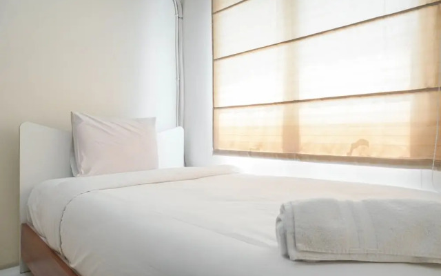 Comfortable And Combined 3Br At City Park Apartment