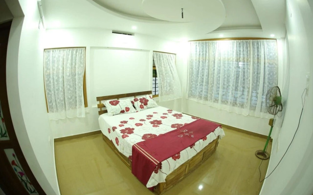 Thodupuzha 4-bhk Luxury Home awy From Home