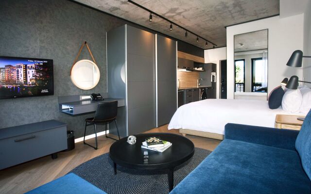 Bridgewater Apartments by Century City Hotels