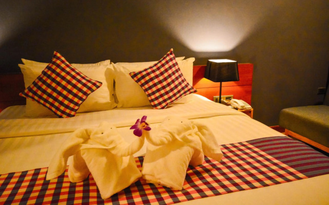 Comet Hotel Suratthani