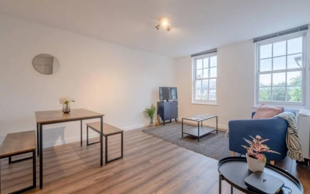 Charming 2 Bedroom in Hackney