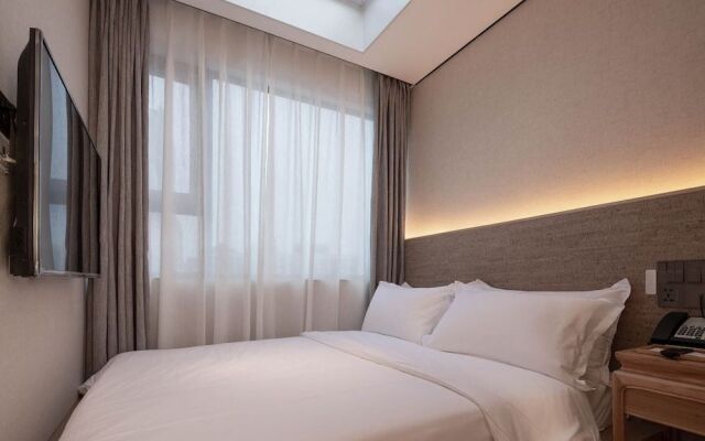 The Hidden house (Chengdu Taikoo Li)