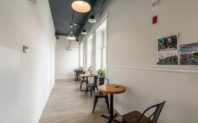 Rideau King 1Br Apartment Free Parking